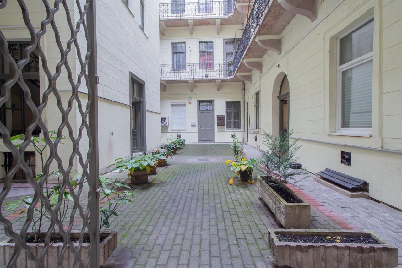 Weiner Cozy Apartment Budapest Eksteriør billede