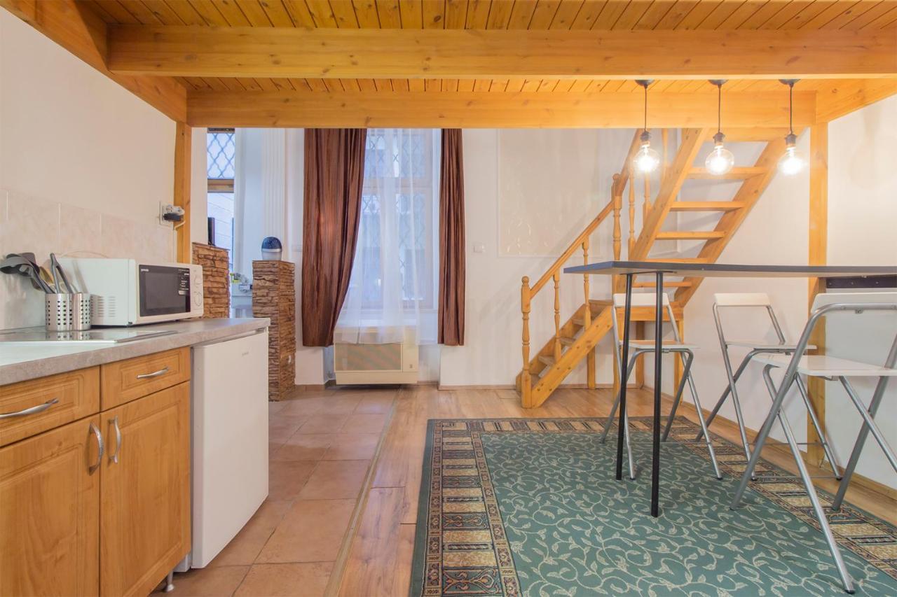 Weiner Cozy Apartment Budapest Eksteriør billede