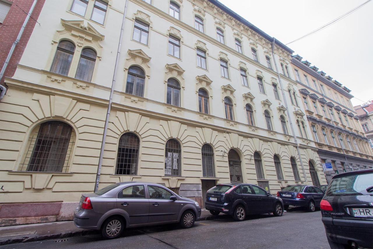 Weiner Cozy Apartment Budapest Eksteriør billede